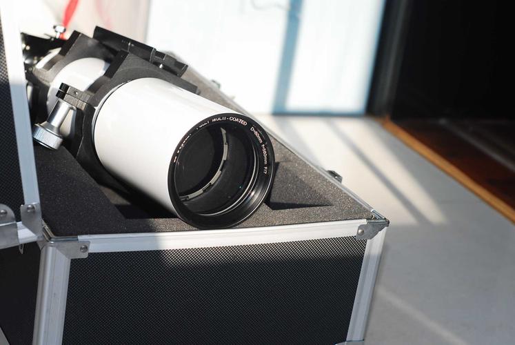 出95新Sky Rover/裕众80mm f/7 ED望远镜主镜——高性价比天文摄影利器